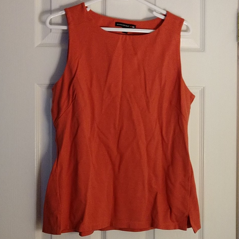 Gorgeous coral Banana Republic mad men shirt